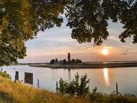 Zicht op Oude Maas en België